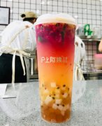 沪上阿姨，只为献上一杯最好的茶饮给你
